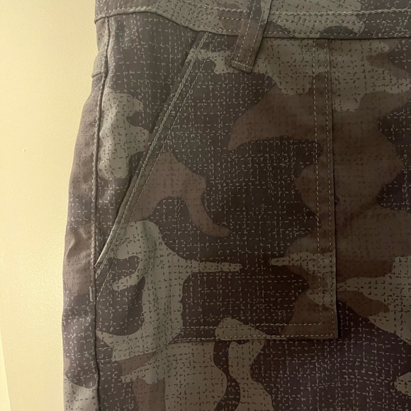 PrAna Camo Shorts, size 8 - Picture 3 of 6